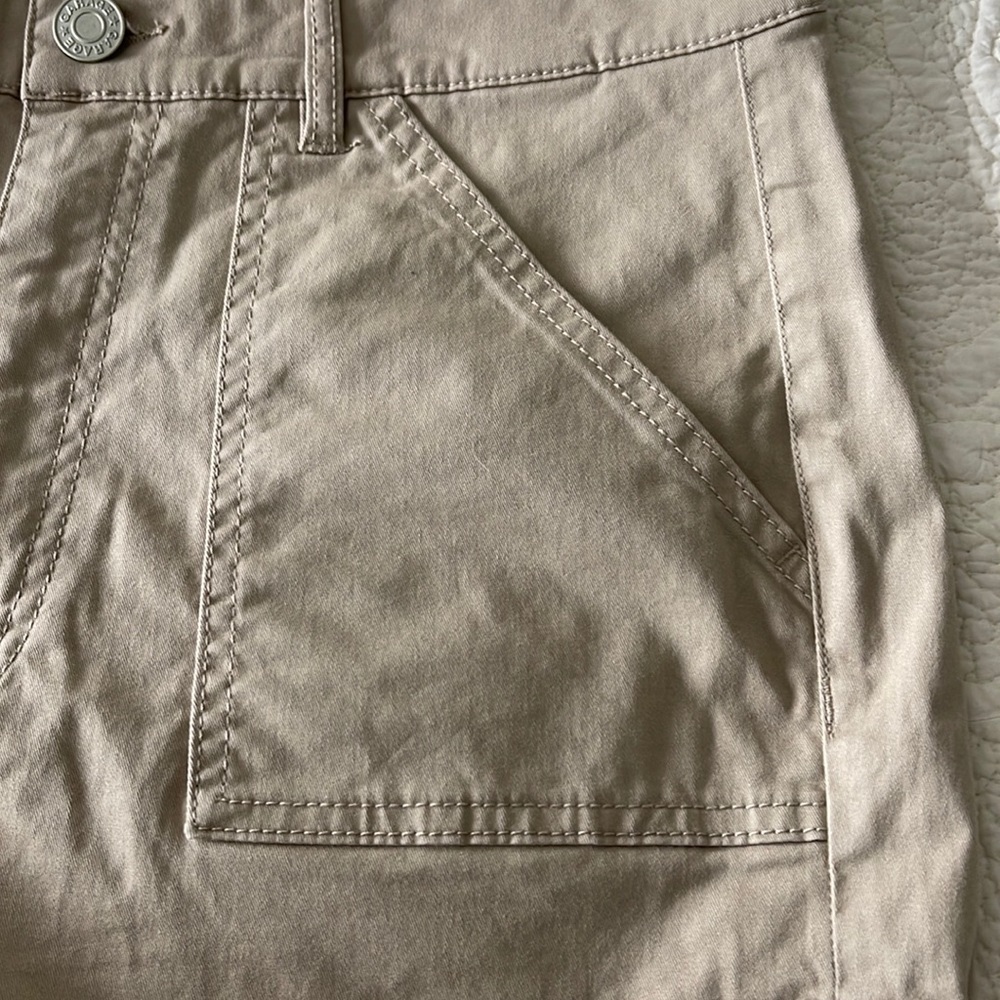 GARAGE Khaki Cargo Shorts - Picture 8 of 15